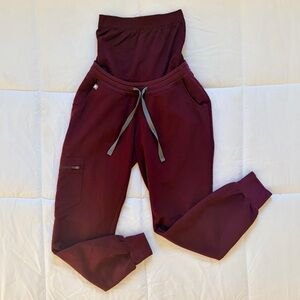 FIGS Maternity Scrub Pants | Wine | Size XXS/P
